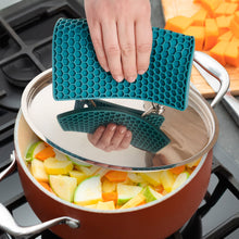 Load image into Gallery viewer, Mrs. Anderson's Baking Honeycomb Trivet, Turquoise Blue