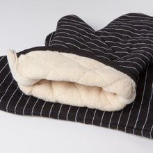 Load image into Gallery viewer, Pin Stripe Black