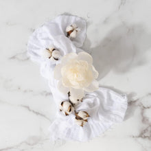 Load image into Gallery viewer, Classic Linen Flower Diffuser