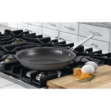 Load image into Gallery viewer, Cuisinart 623-24 ANDZ 10" CREPE PAN