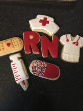 Load image into Gallery viewer, PILL Oval (3.75″) Cookie Cutter