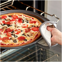 Load image into Gallery viewer, Wilton Perfect Results Premium Non-Stick Pizza Crisper Pan, 14-Inch