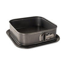 Load image into Gallery viewer, Nordicware Square Springform Pan