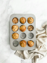 Load image into Gallery viewer, USA Pan 1200MF-6 / / 12 Cup Muffin Pan