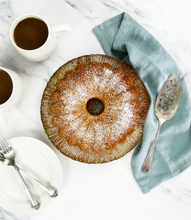 Load image into Gallery viewer, USA Pan 1906CP SCALLOPED TUBE CAKE PAN