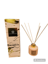 Load image into Gallery viewer, TAJ Designs Pink Marble Diffuser Roses