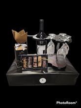 Load image into Gallery viewer, MM28 Guitar Wine Holder