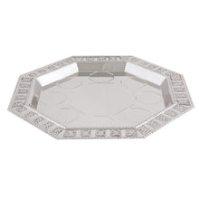 Load image into Gallery viewer, UK40007 Nickel Plated Wine Divider With Kiddush Cup And 8
