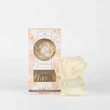 Load image into Gallery viewer, Cashmere Kiss Flower Diffuser
