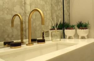VGD3610 Gold Framed Square Shaped Diffuser