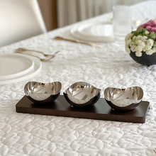 Load image into Gallery viewer, K-DPT-3-SL Petal Shaped Dip Bowls with Tray
