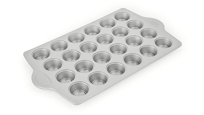 BETTY CROCKER Mini Muffin Pan 24 Cup, Steel 17x9.75x0.85