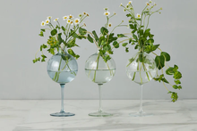 Load image into Gallery viewer, GLB104EC9 Clear Wine Glass Vase, Medium
