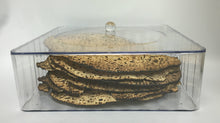 Load image into Gallery viewer, P-MBXM Square Lucite Matzah Box with Cover- Large 12&quot;
