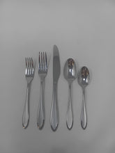 Load image into Gallery viewer, Orn Flatware Service For 4
