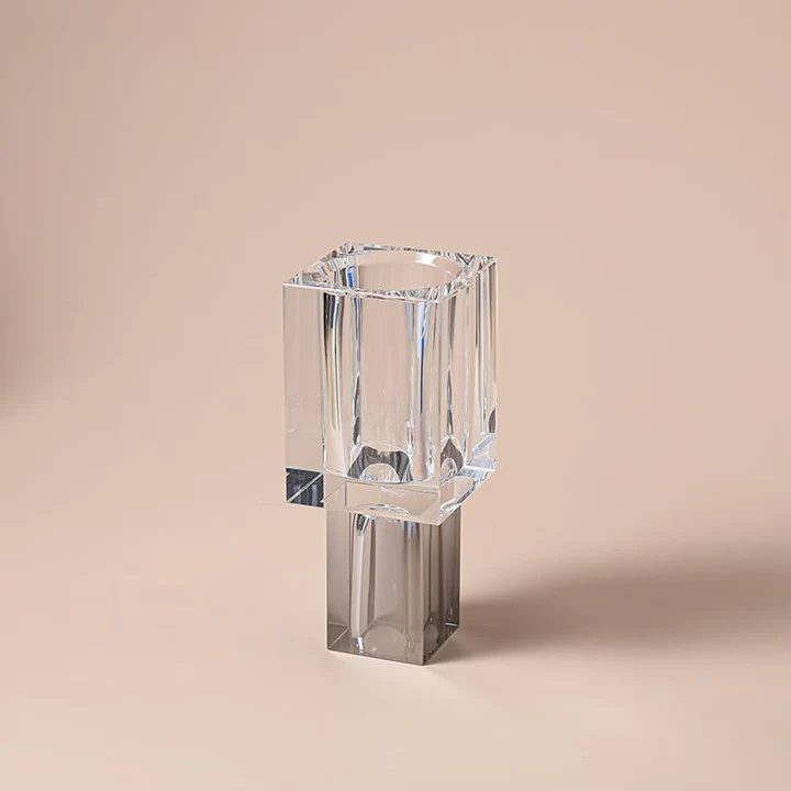 VAV5061 Crystal Square Vase With Colored Base