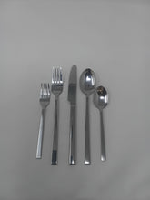 Load image into Gallery viewer, G101040 Surfside Square Shiny SS
