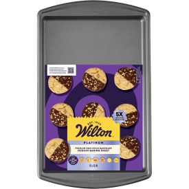 Wilton Advance Select Premium Non-Stick Medium Baking Sheet, 15.25 x 10.25-Inch