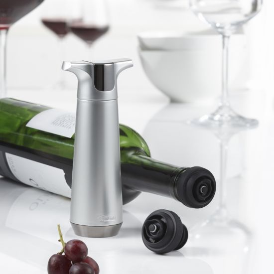 Wine Pump And Stoppers