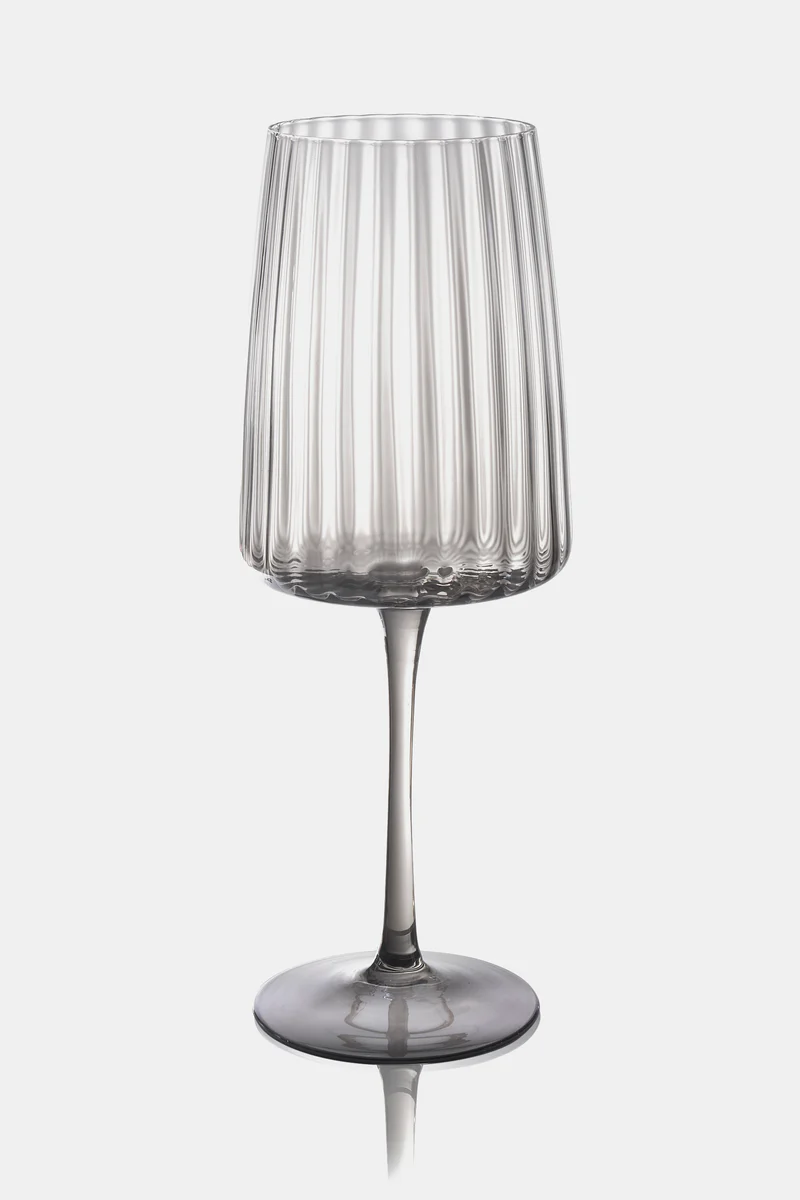 Q832002 Modern Wine Glass Gray Service For 4