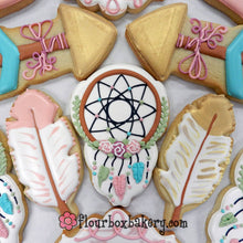 Load image into Gallery viewer, 4.5&quot; Feather Cookie Cutter
