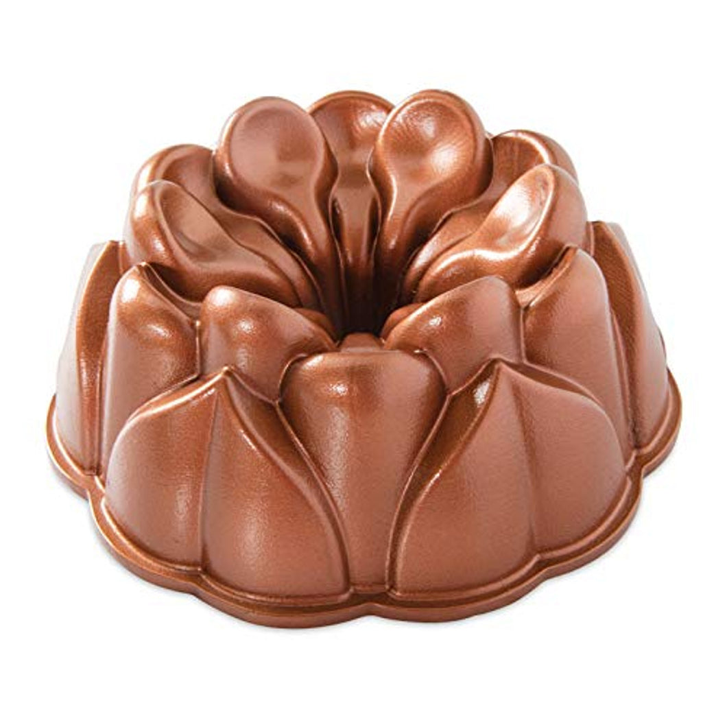 MAGNOLIA BUNDT PAN