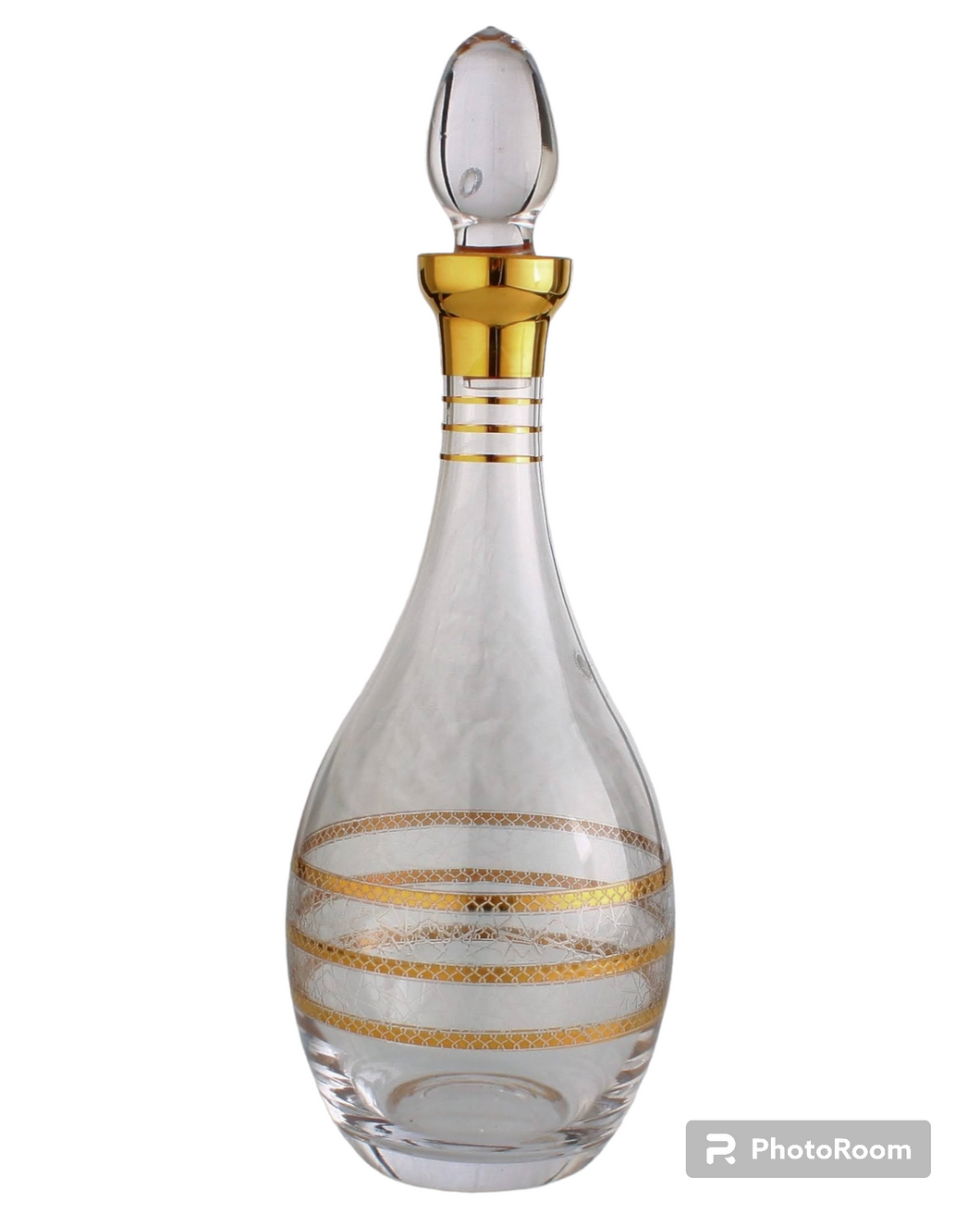 GB2998 Decanter with Simple Gold Design