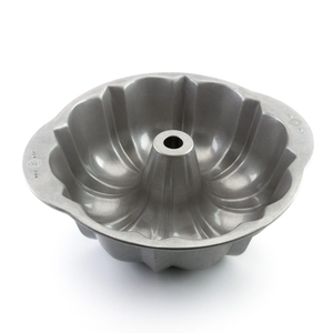 1087FT / / USA Fluted Tube Pan (Bundt)